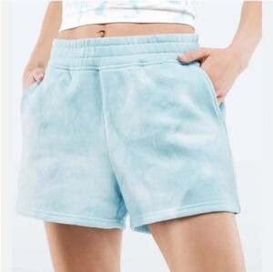 Fabletics Shiloh Shorts